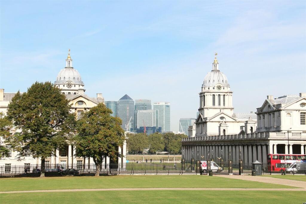 Modern Large 2bed Cutty Sark Greenwich Close To Canary Wharf - Great Transport Links * Londra